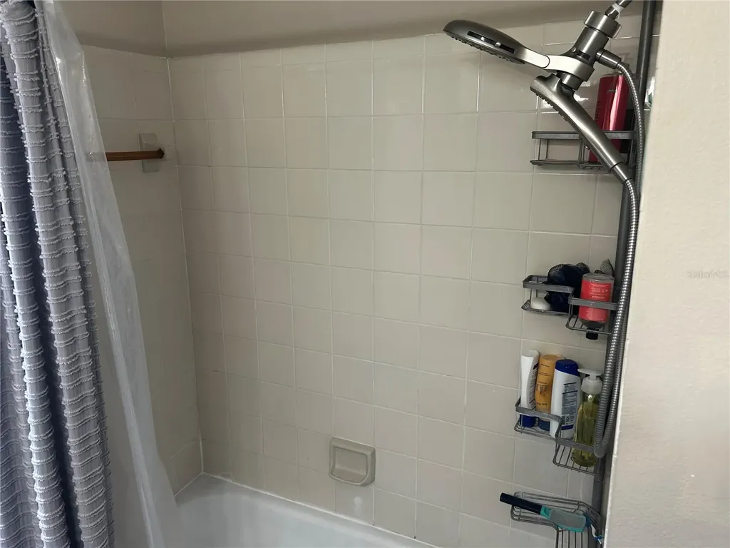 2118 Fletchers Point Circle Tampa FL 33613