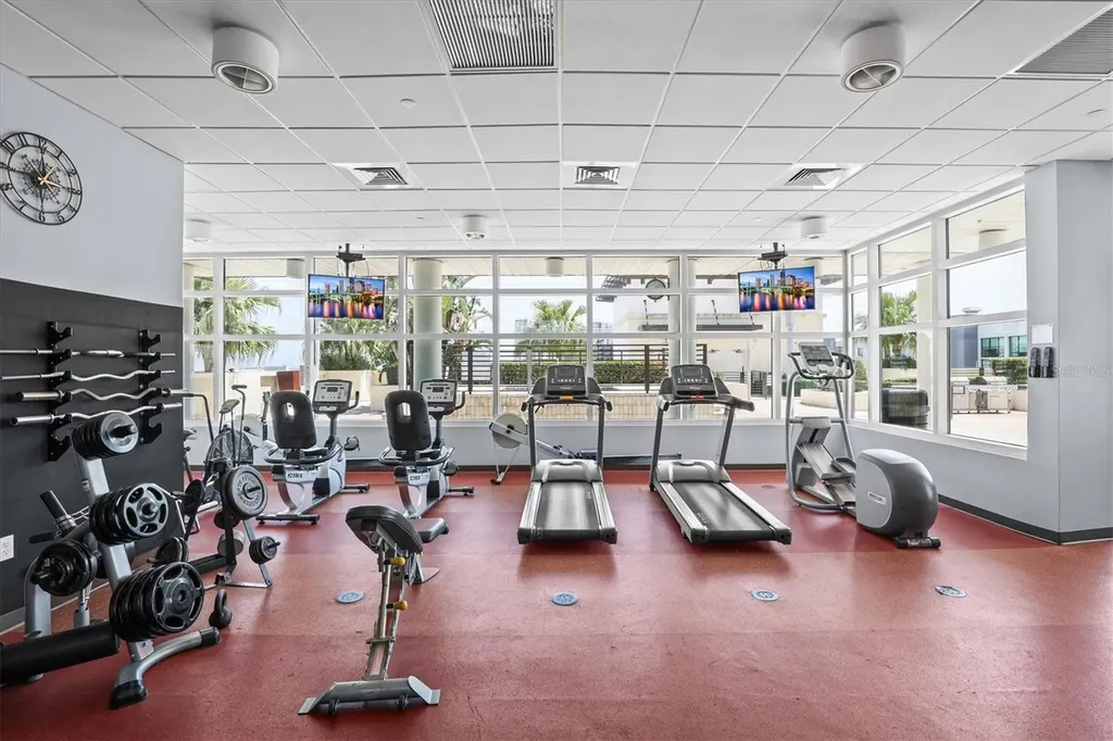 1120 E Kennedy Boulevard Tampa FL 33602
