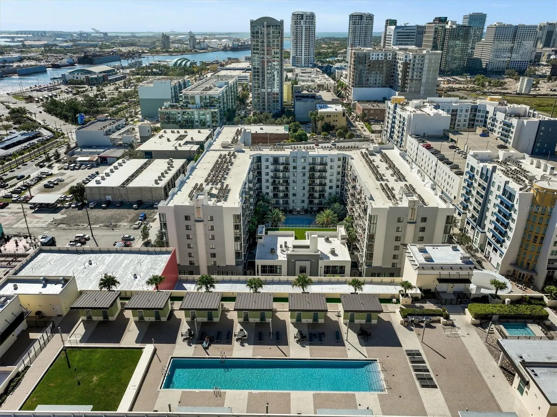 1120 E Kennedy Boulevard Tampa FL 33602