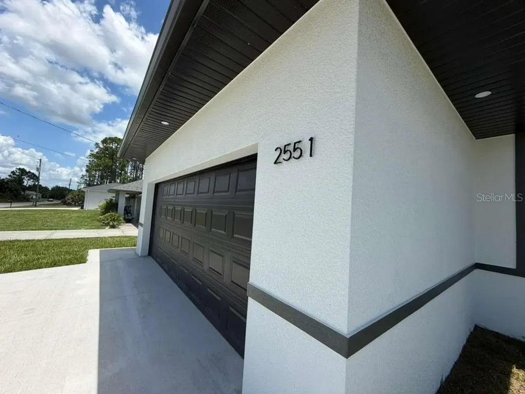 2551 Alhaven Terrace North Port FL 34286