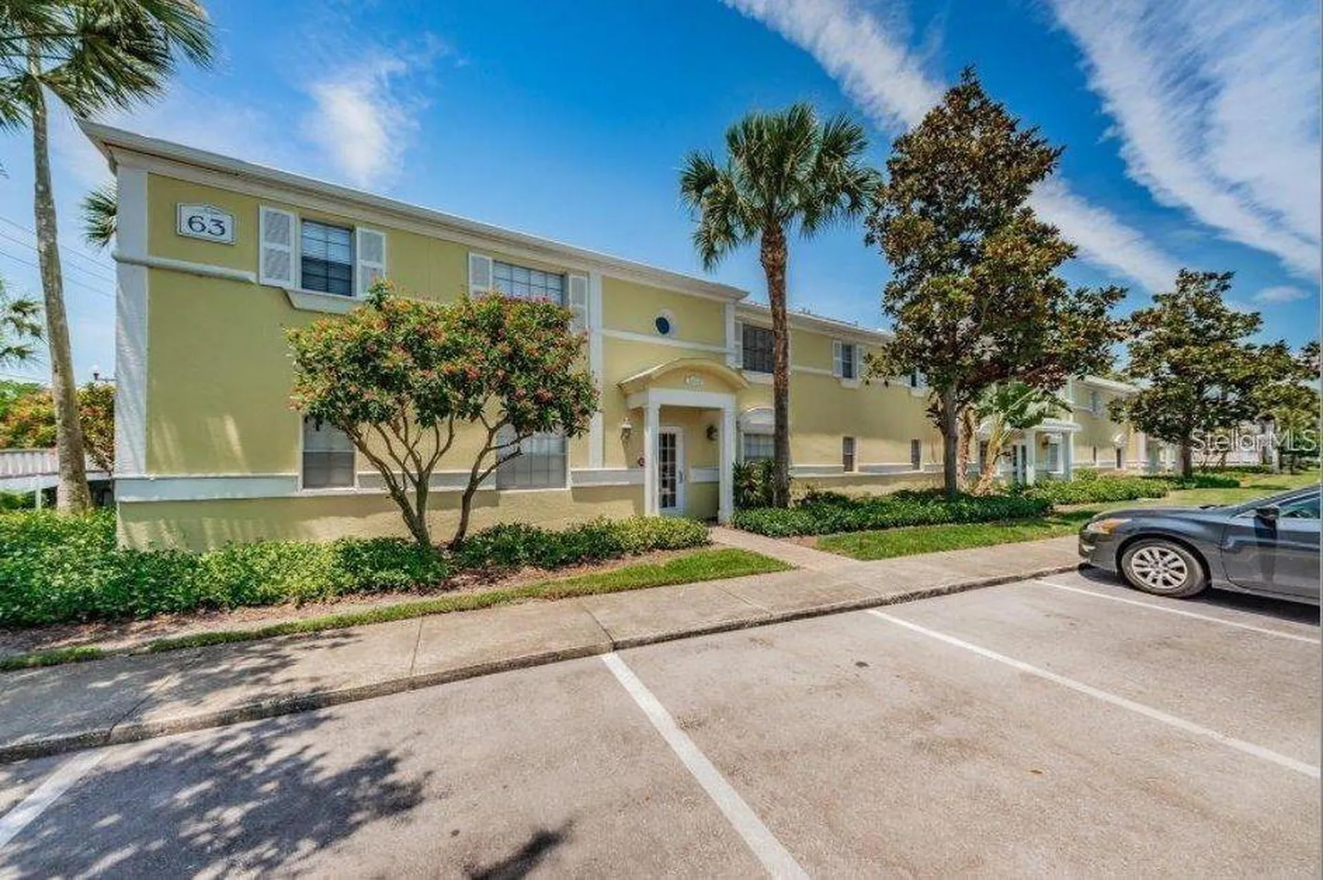 3889 Pompano Drive SE St Petersburg FL 33705