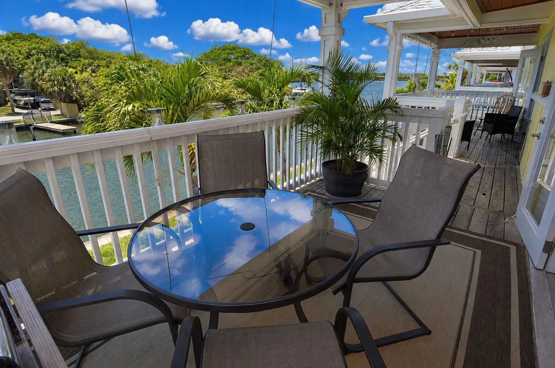 3889 Pompano Drive SE St Petersburg FL 33705
