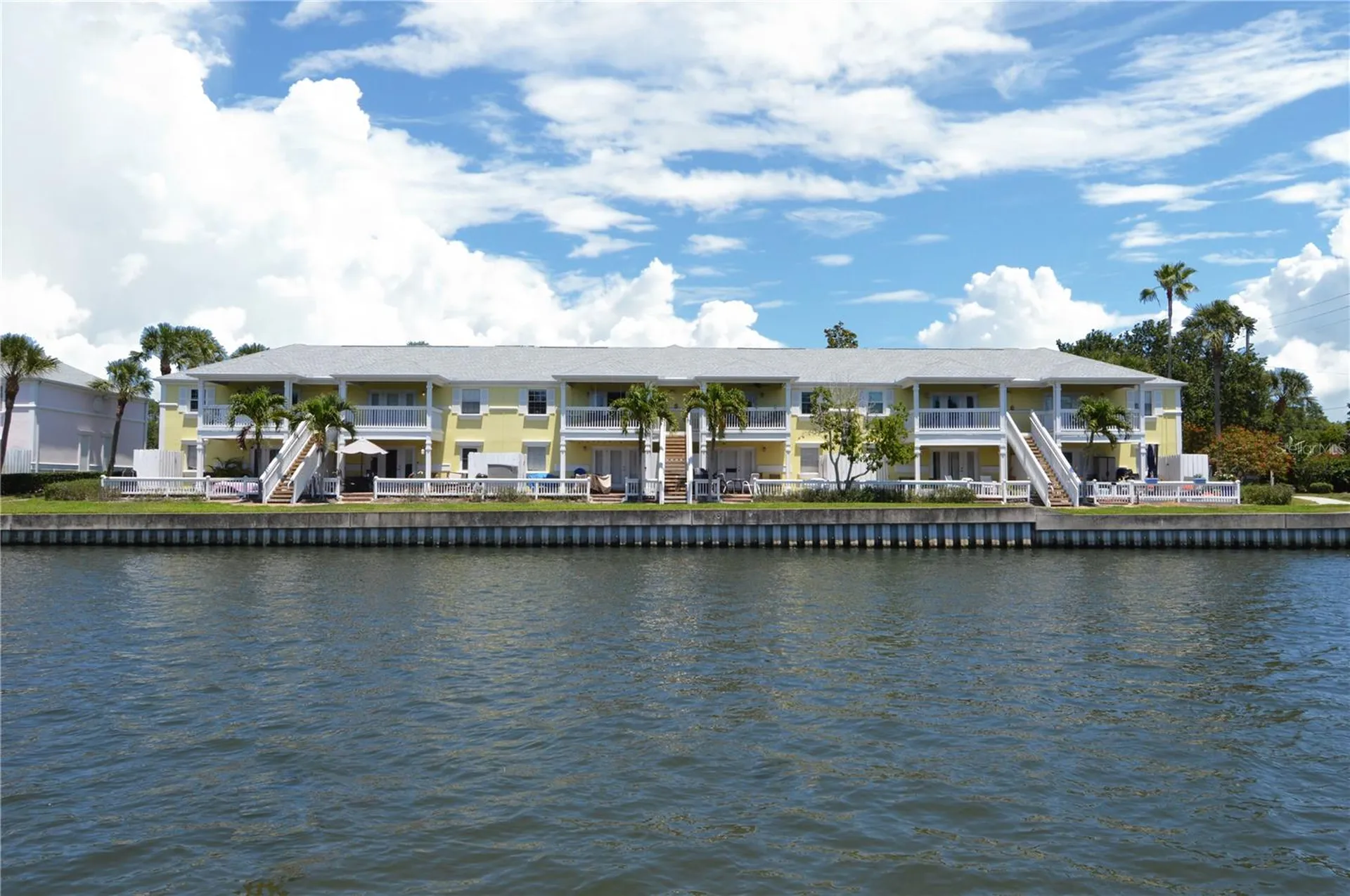 3889 Pompano Drive SE St Petersburg FL 33705