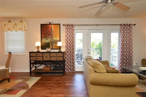 3889 Pompano Drive SE St Petersburg FL 33705