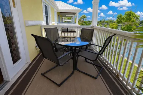 3889 Pompano Drive SE St Petersburg FL 33705
