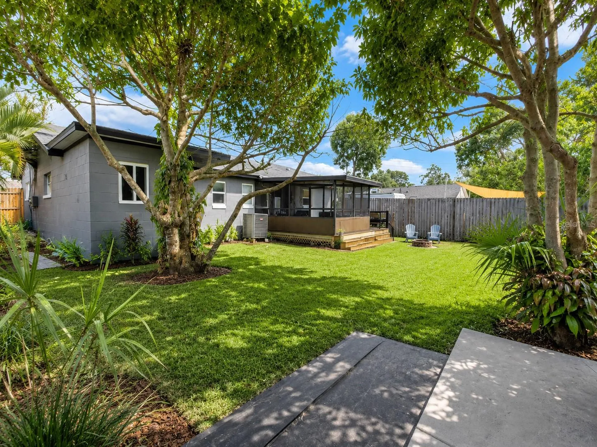 1050 Blackwood Street Altamonte Springs FL 32701