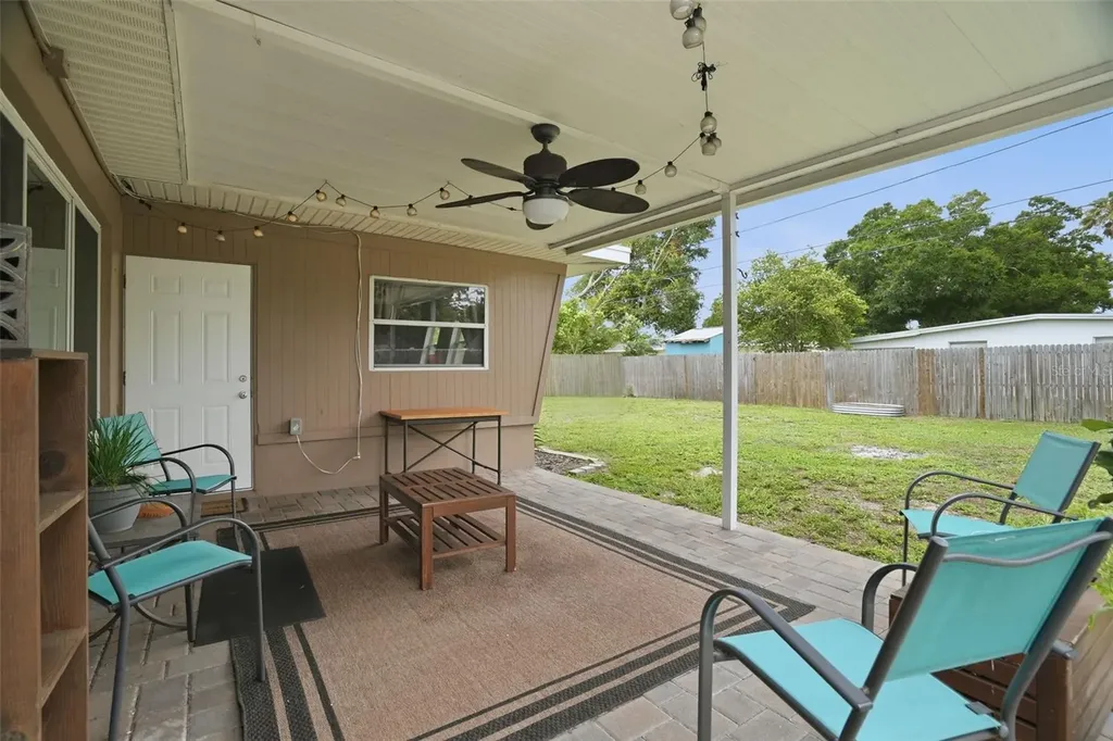 2050 75th Street N St Petersburg FL 33710