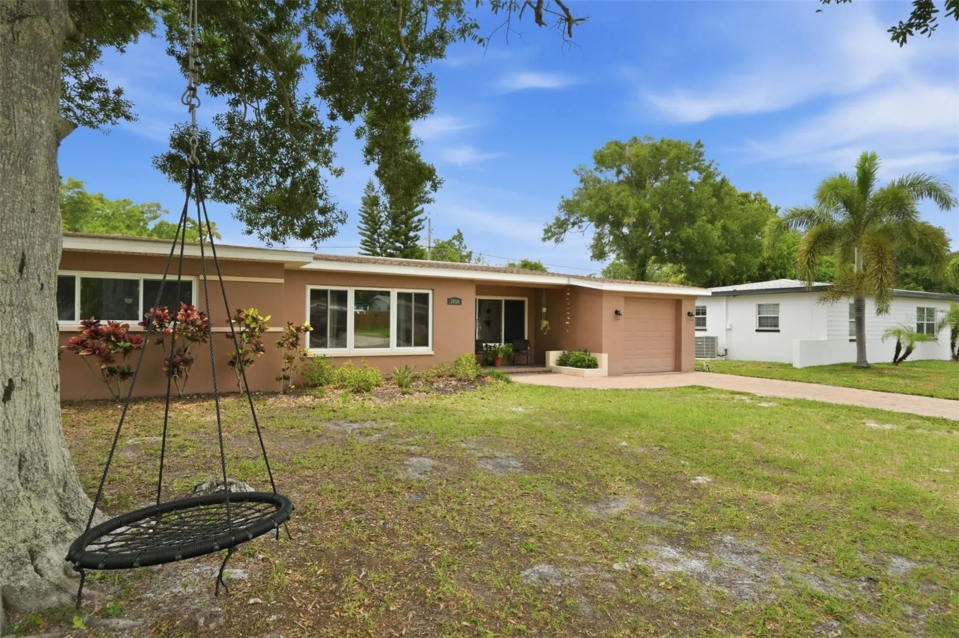 2050 75th Street N St Petersburg FL 33710