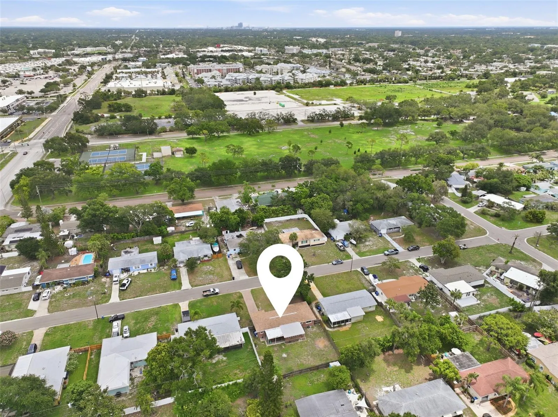 2050 75th Street N St Petersburg FL 33710