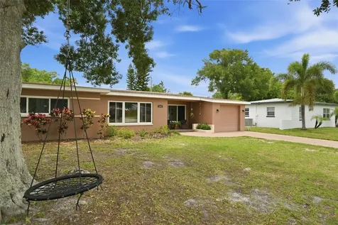 2050 75th Street N St Petersburg FL 33710
