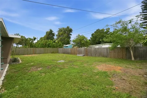 2050 75th Street N St Petersburg FL 33710