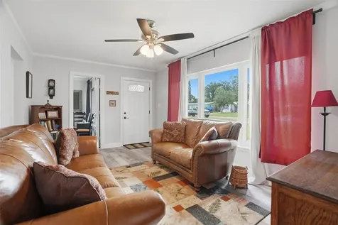 2050 75th Street N St Petersburg FL 33710