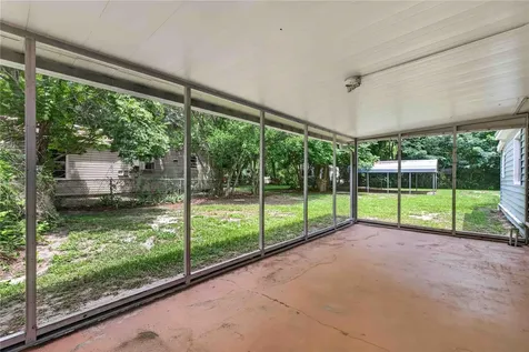 16141 3rd Street Umatilla FL 32784