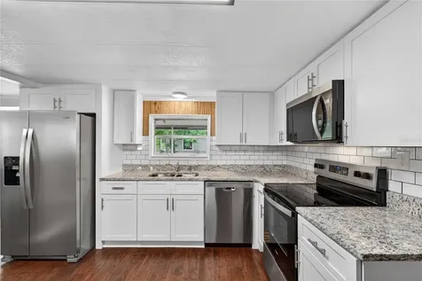 16141 3rd Street Umatilla FL 32784