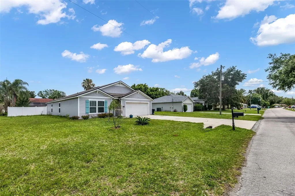 54 Patchogue Lane Palm Coast FL 32164
