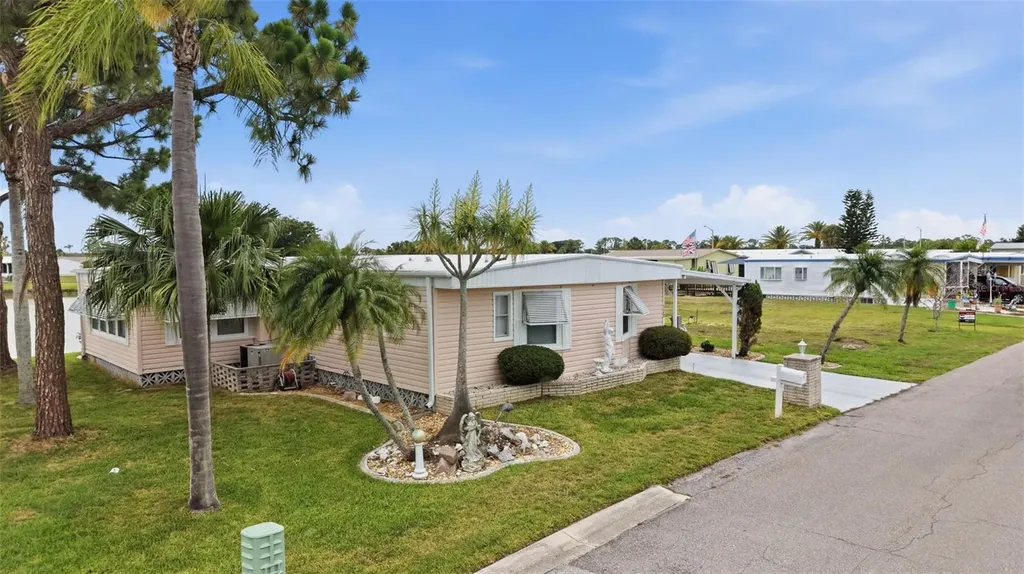 520 Imperial Drive North Port FL 34287