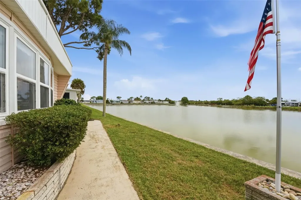 520 Imperial Drive North Port FL 34287