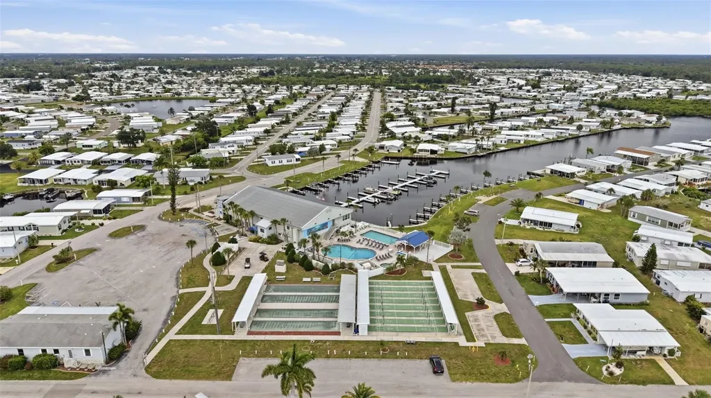520 Imperial Drive North Port FL 34287