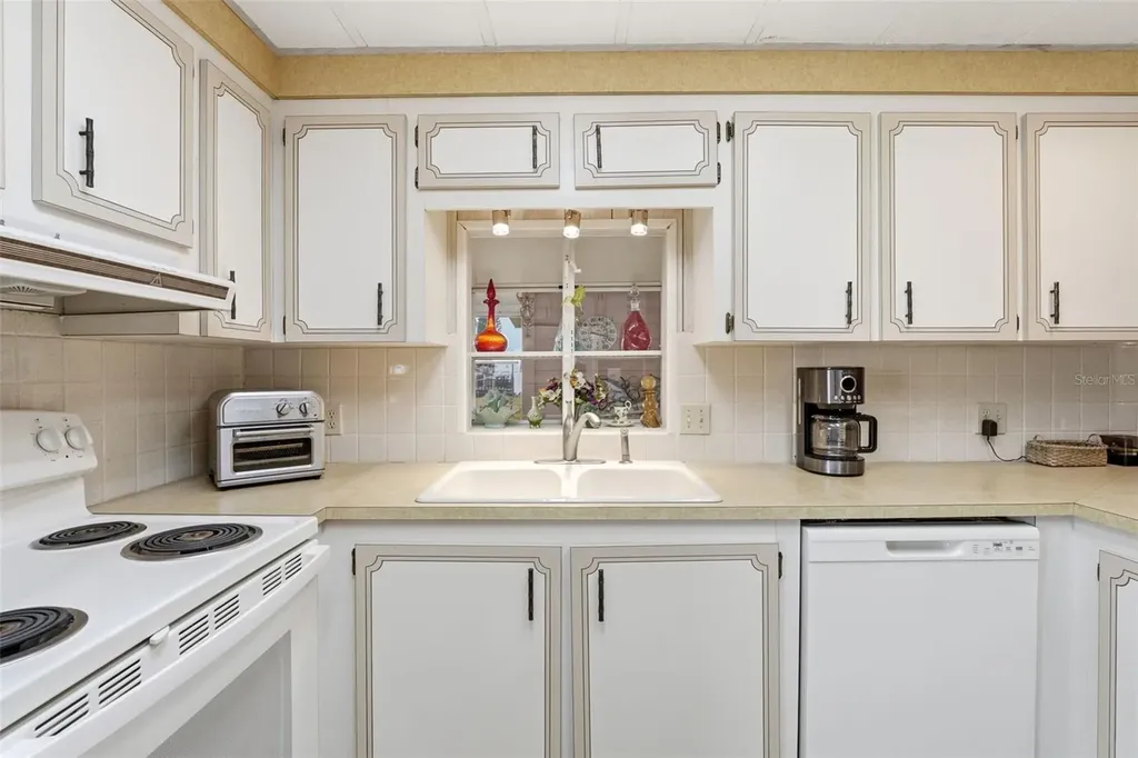 520 Imperial Drive North Port FL 34287