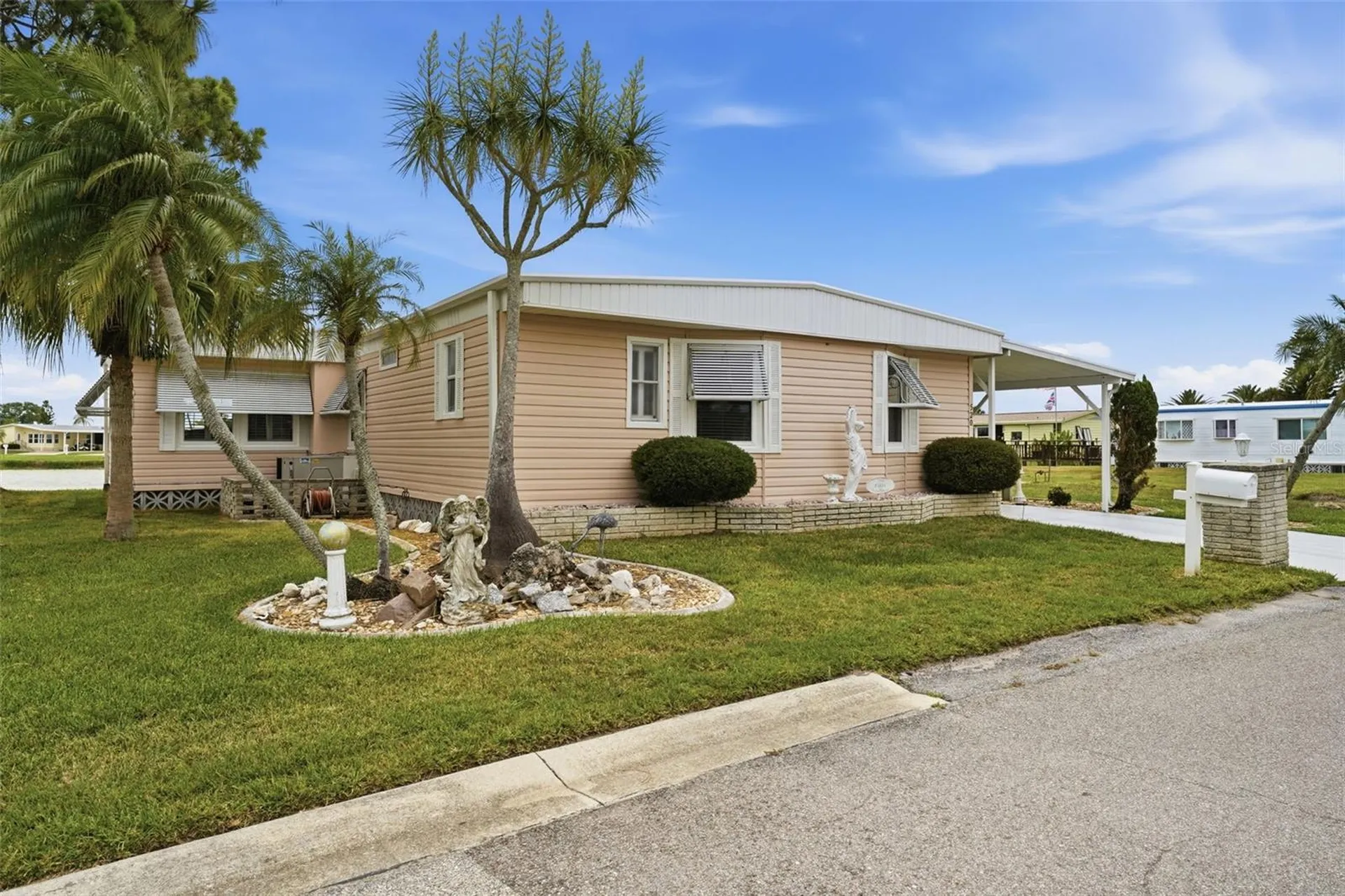 520 Imperial Drive North Port FL 34287