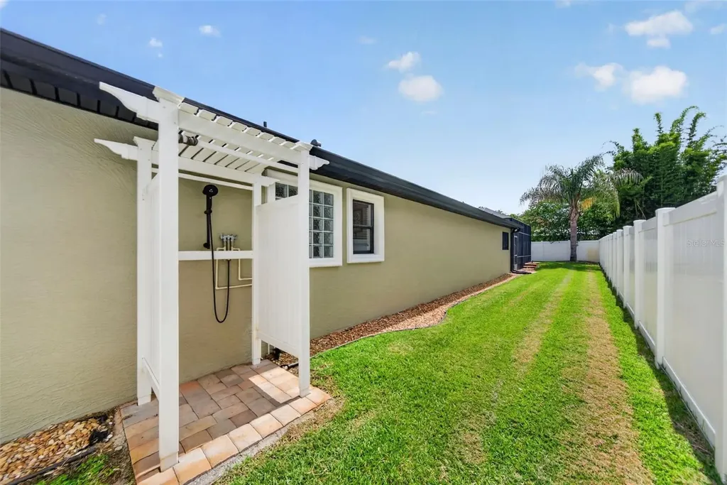 91 Ethan Allen Drive Palm Coast FL 32164