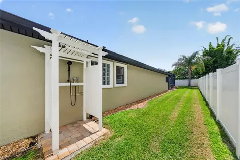91 Ethan Allen Drive Palm Coast FL 32164