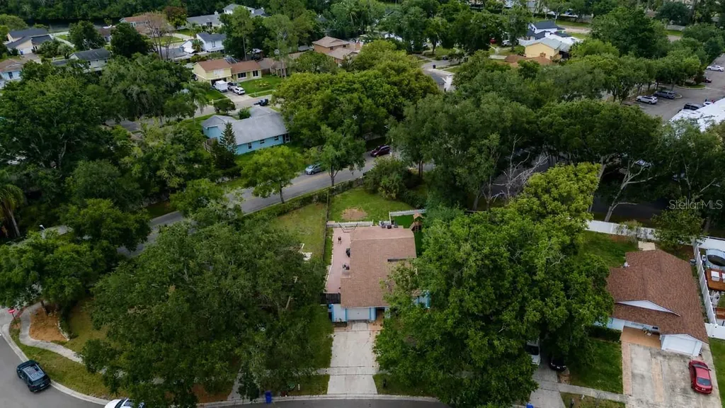 16317 Caliente Place Tampa FL 33624