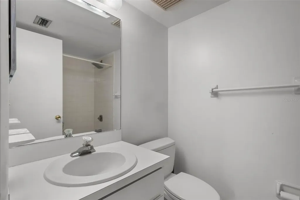 124 Cypress Lane Oldsmar FL 34677