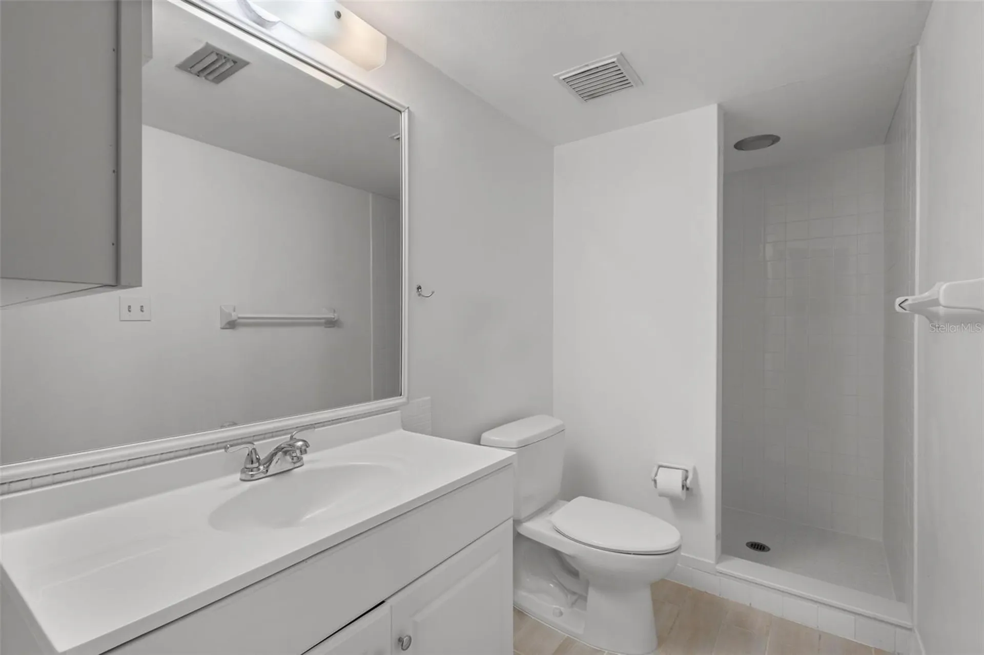 124 Cypress Lane Oldsmar FL 34677