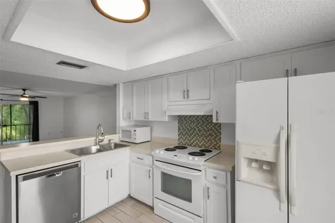 124 Cypress Lane Oldsmar FL 34677