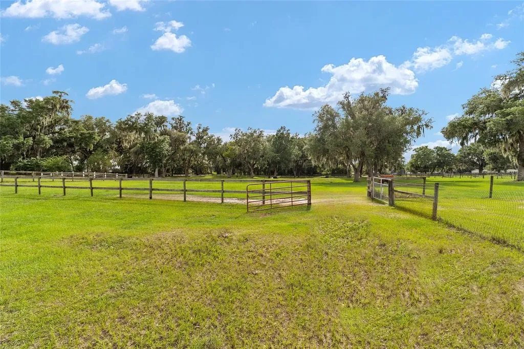 2035 NW 150th Avenue Ocala FL 34482