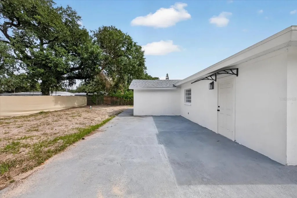 4019 Mclane Drive Tampa FL 33610