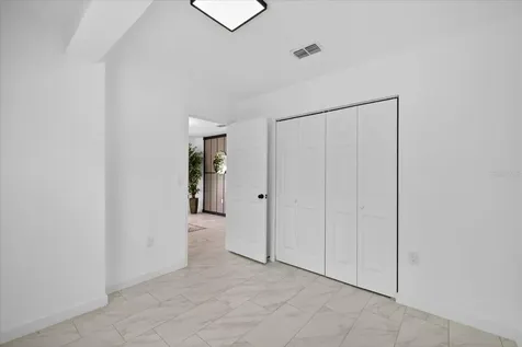 4019 Mclane Drive Tampa FL 33610