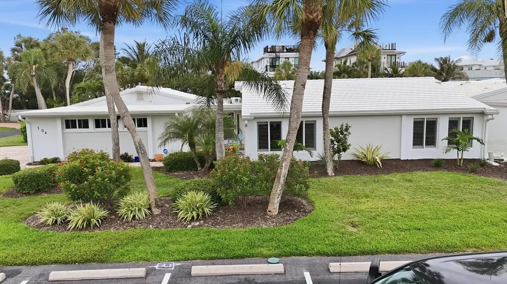 104 Whispering Sands Drive Sarasota FL 34242