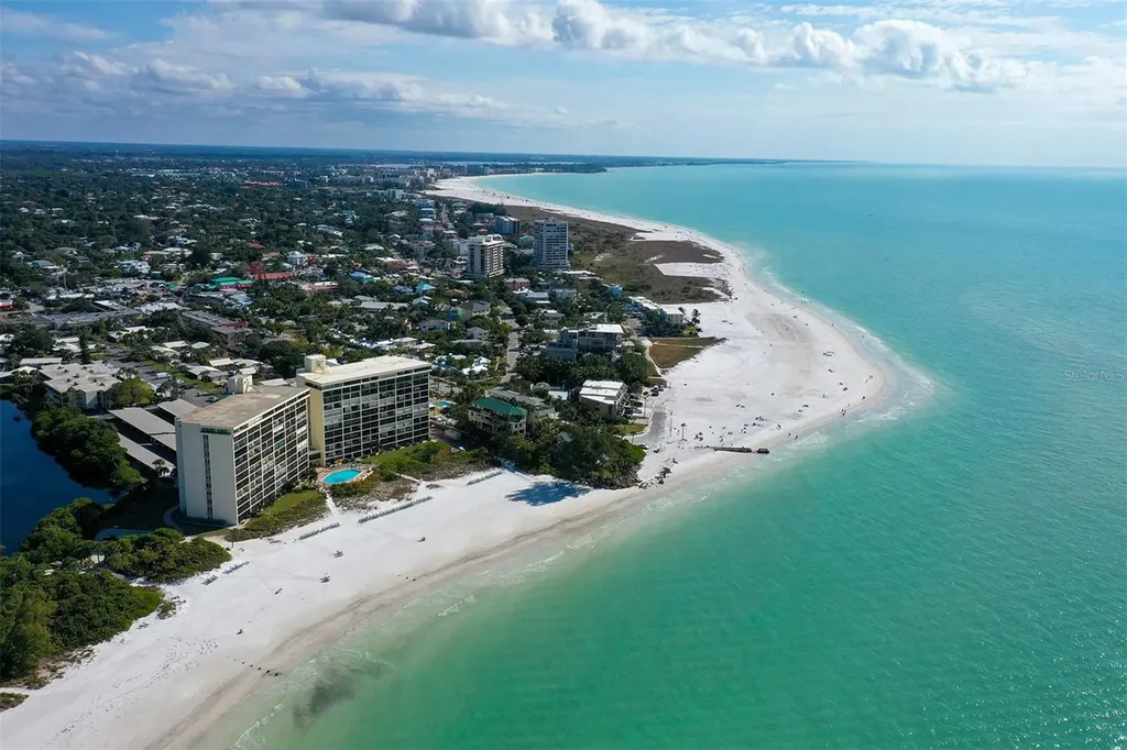 104 Whispering Sands Drive Sarasota FL 34242