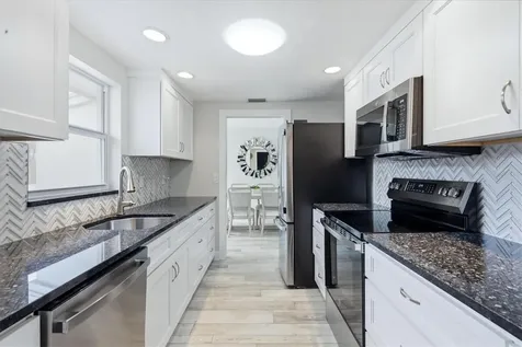 104 Whispering Sands Drive Sarasota FL 34242