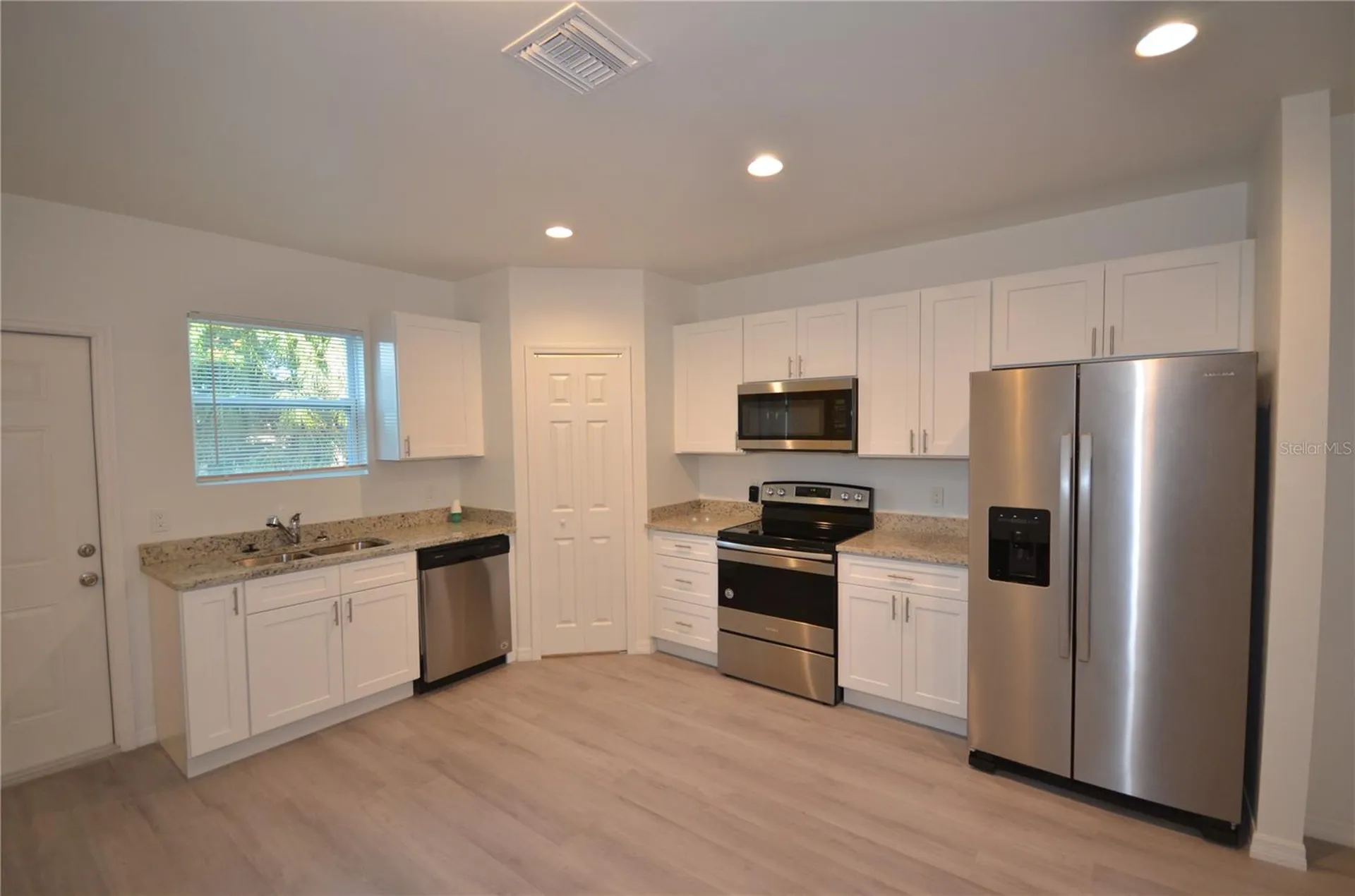 3341 Willard Street Fort Myers FL 33916