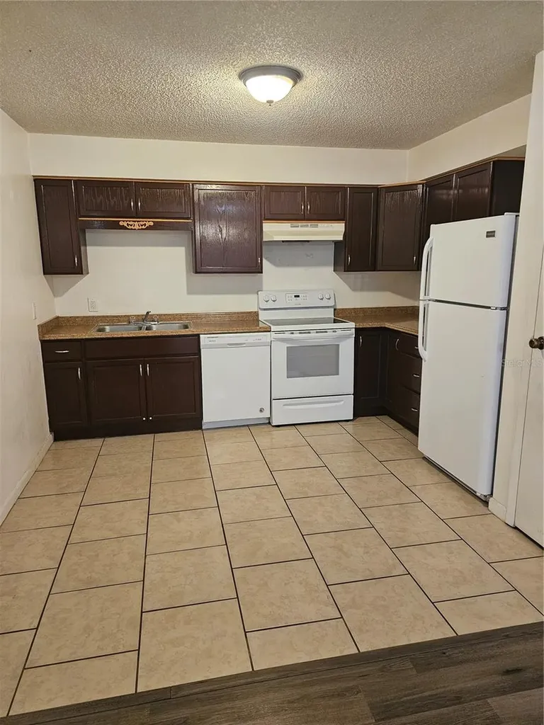331 W Alamo Drive Lakeland FL 33813