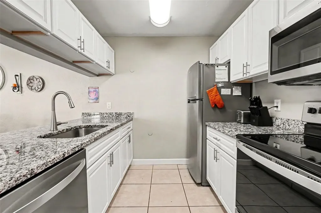 3606 59th Avenue W Bradenton FL 34210