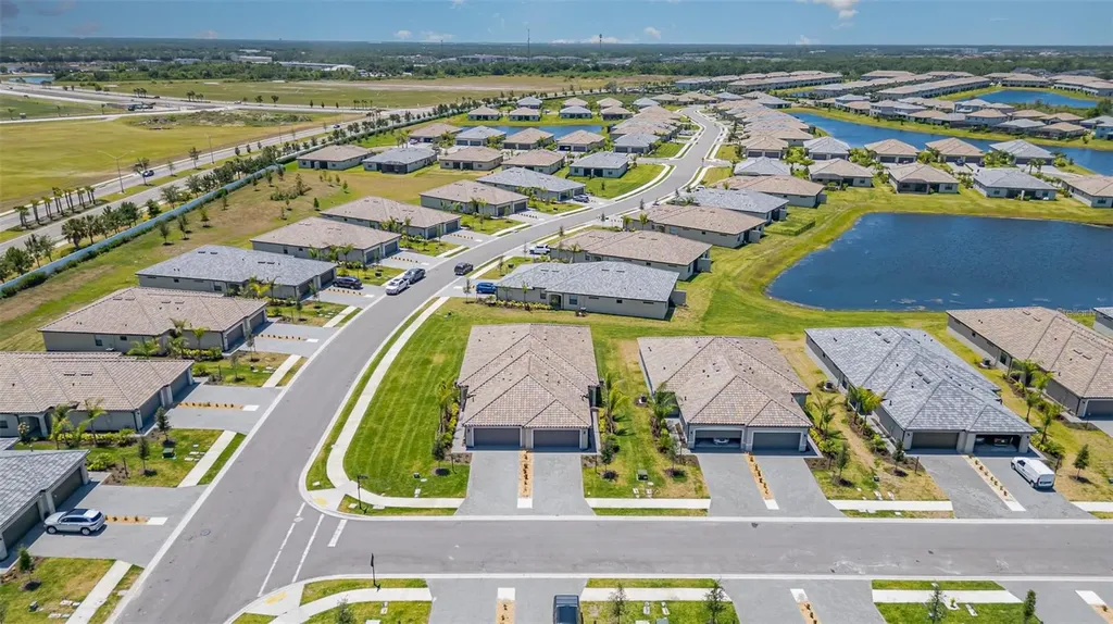 5422 Crystal Harbor Cove Bradenton FL 34211
