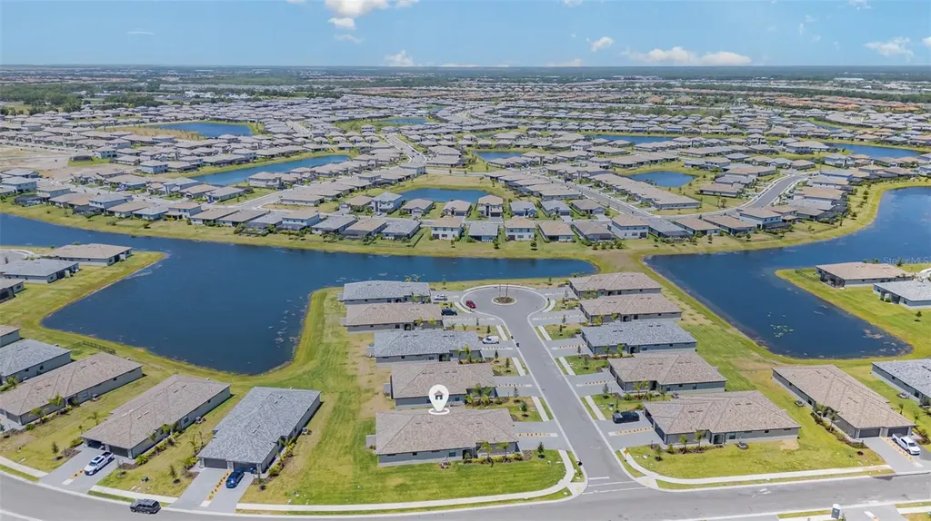 5422 Crystal Harbor Cove Bradenton FL 34211