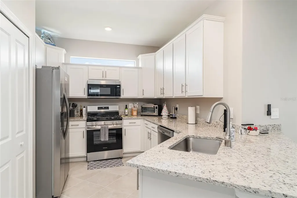 5422 Crystal Harbor Cove Bradenton FL 34211