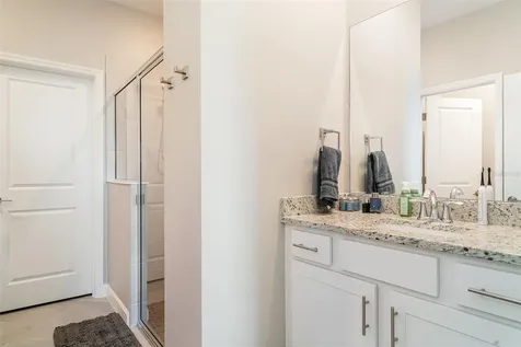 5422 Crystal Harbor Cove Bradenton FL 34211