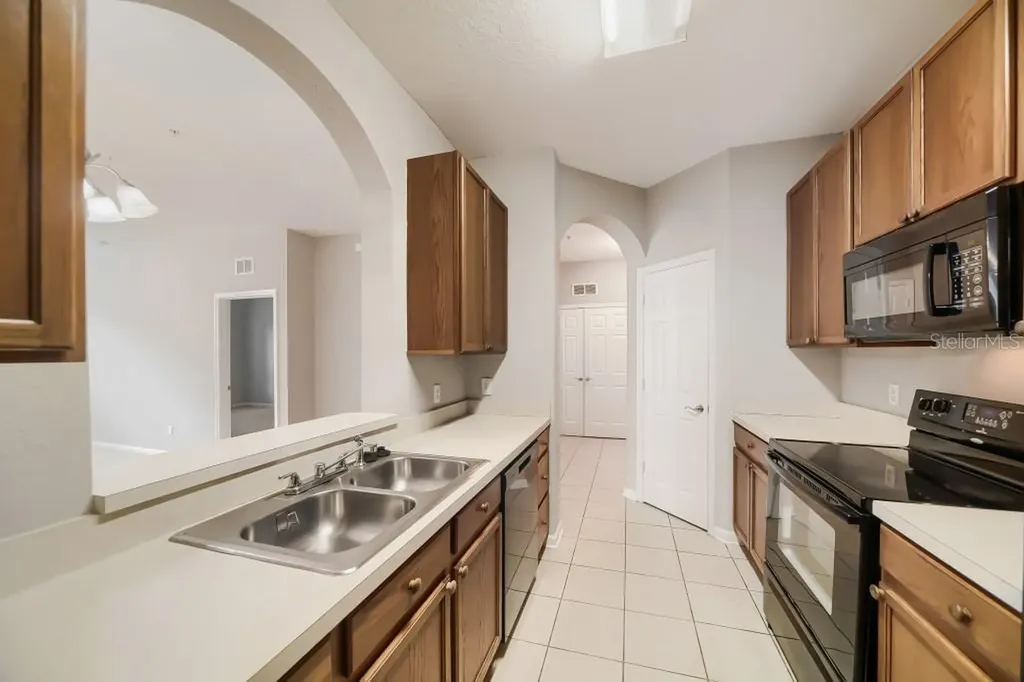 2484 San Tecla Street Orlando FL 32835