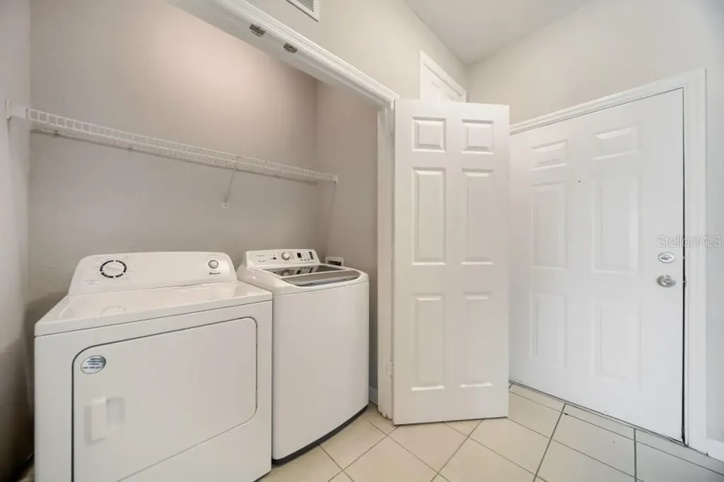 2484 San Tecla Street Orlando FL 32835