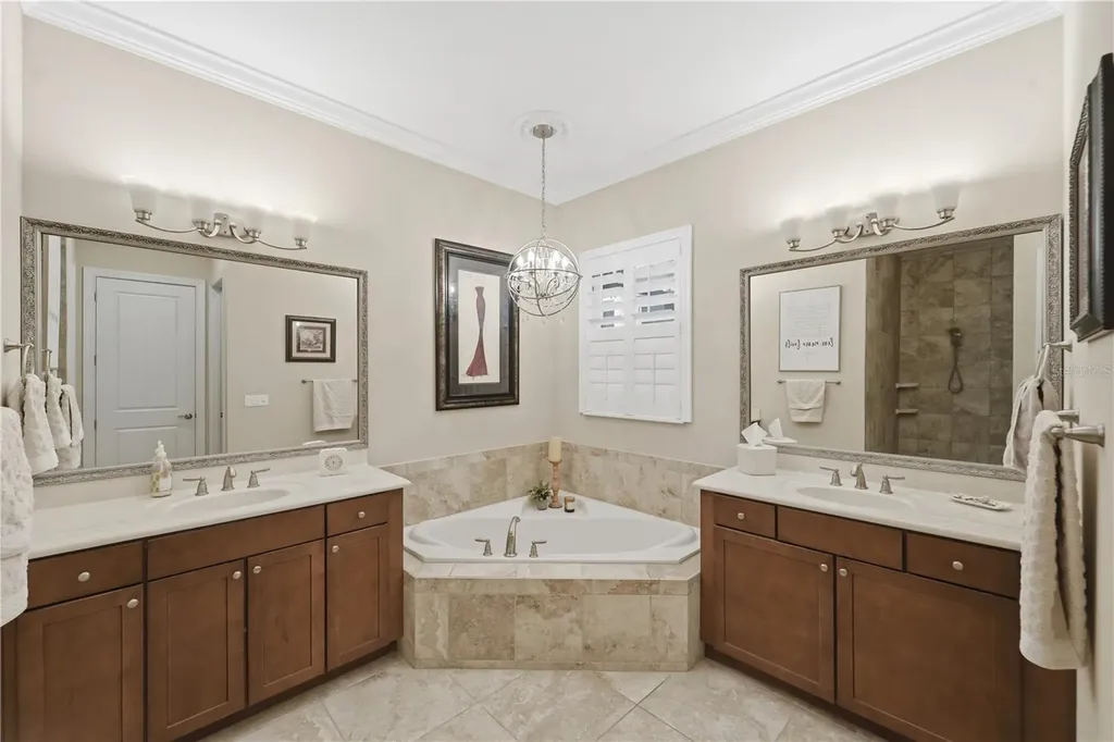 125 Asterbrooke Drive Deland FL 32724