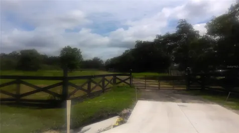 2875 Sharp Road Kissimmee FL 34744