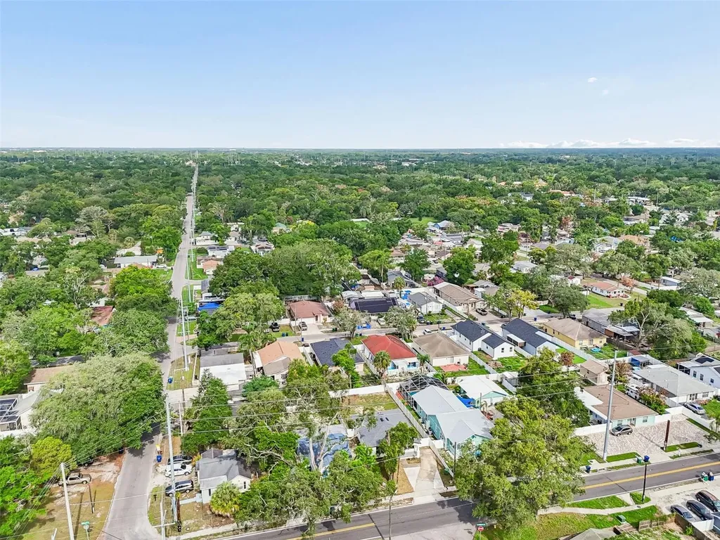 8104 N Boulevard Tampa FL 33604