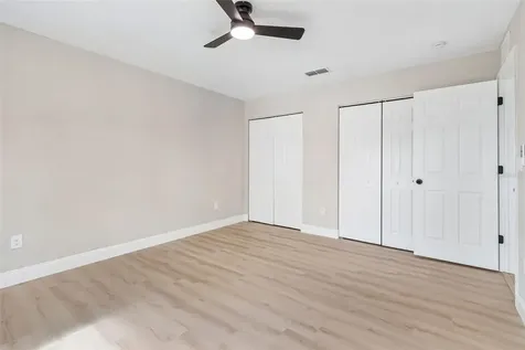 8104 N Boulevard Tampa FL 33604