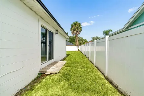 8104 N Boulevard Tampa FL 33604